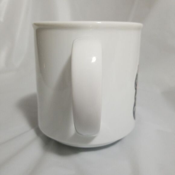 Rare Enlightened Kitty 20oz BHG White Art Mug - Picture 4 of 7